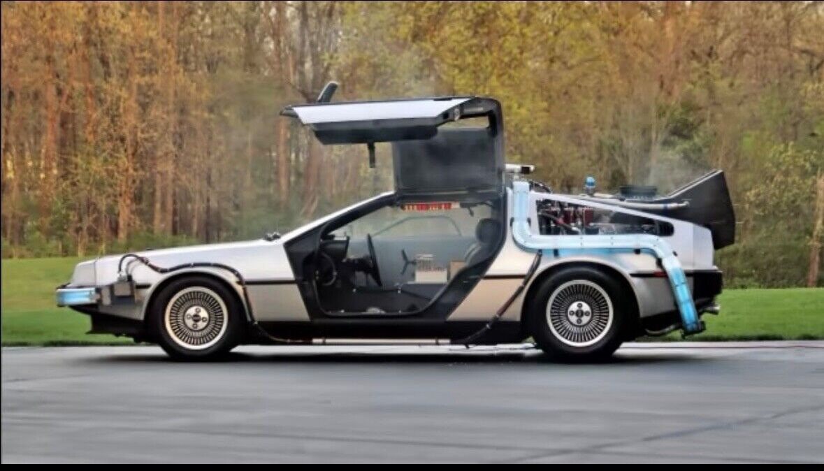 1981 DeLorean - photo 2