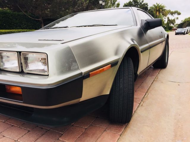 1982 DeLorean DMC12 - photo 3