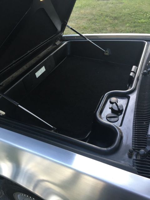 1981 DeLorean DMC-12 - photo 11