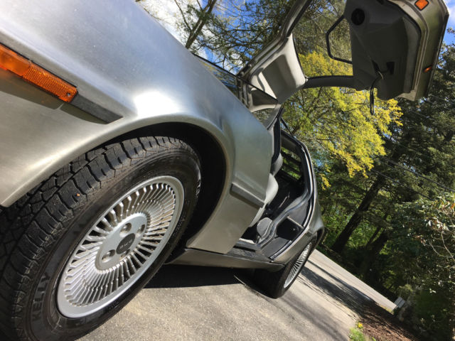 1981 DeLorean - photo 2