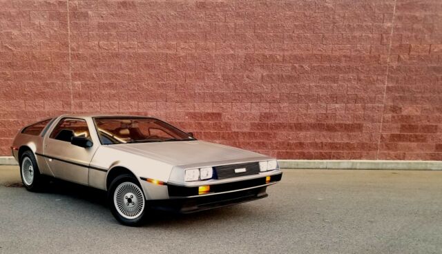1981 DeLorean DMC 12 coupe - photo 4