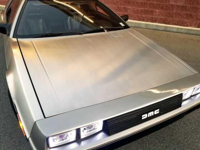 1981 DeLorean DMC 12 coupe - photo 7