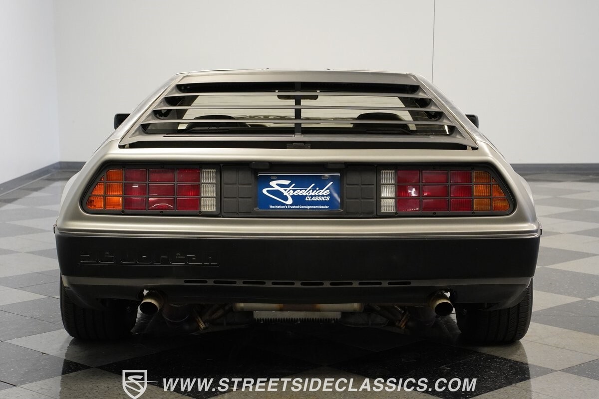 1981 DeLorean DMC-12 - photo 11