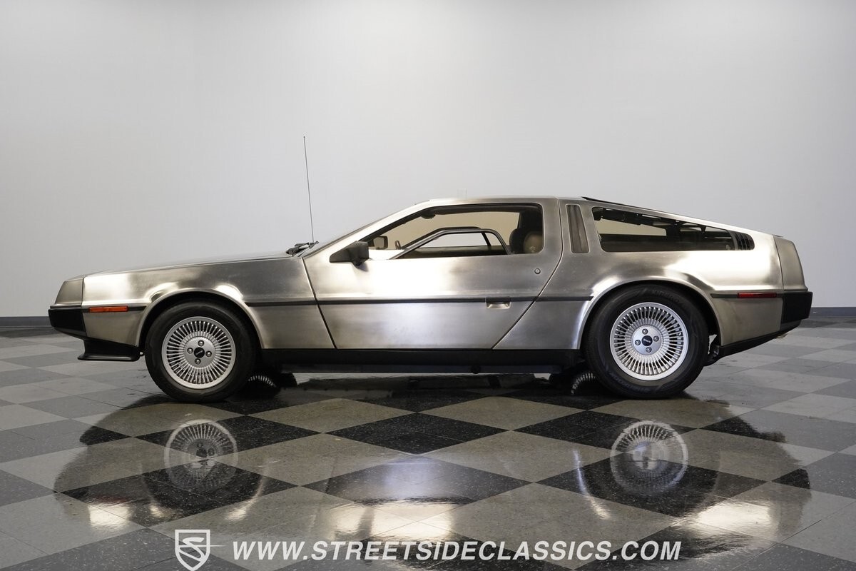 1981 DeLorean DMC-12 - photo 8