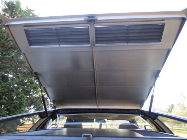 1982 DeLorean DMC-12 DMC stripes - photo 13