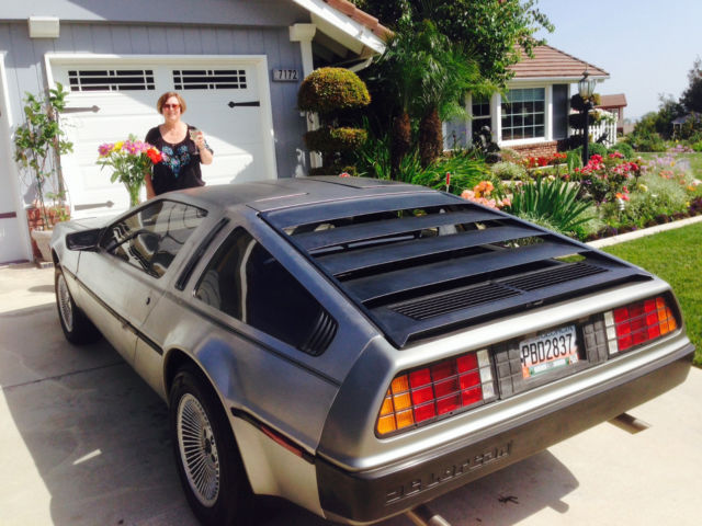 DeLorean DMC-12 with DMC Stage II Engine & Exhaust 1982 DeLorean DMC-12 Thin Original Upper stripe