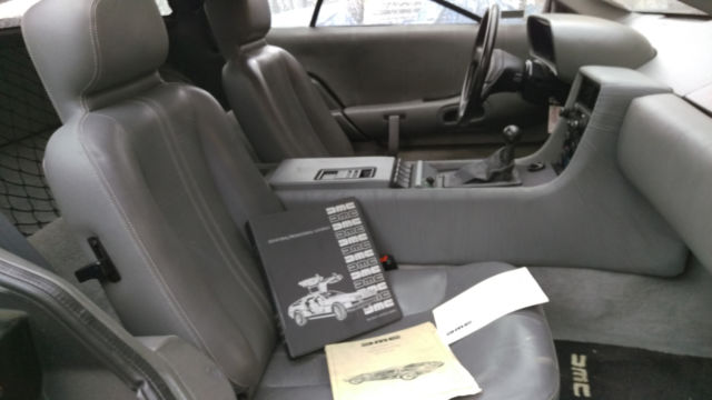 1982 DeLorean DMC12 - photo 2