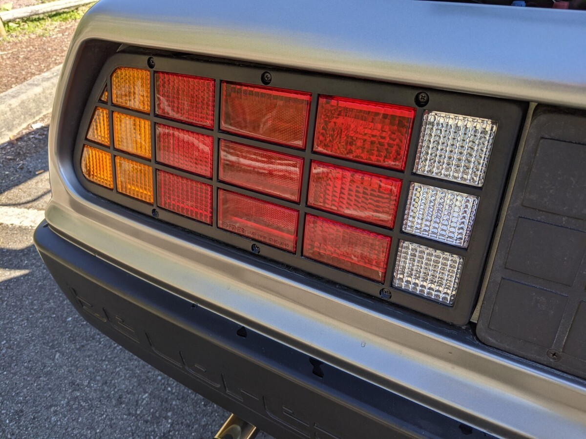 1983 DeLorean DMC 12 - photo 11