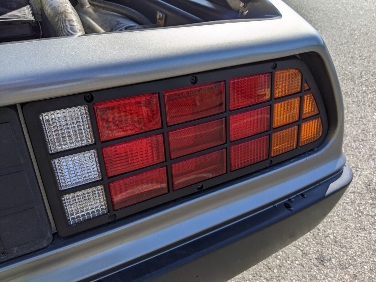 1983 DeLorean DMC 12 - photo 12