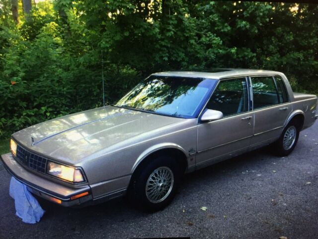1988 Oldsmobile Ninety-Eight - photo 10