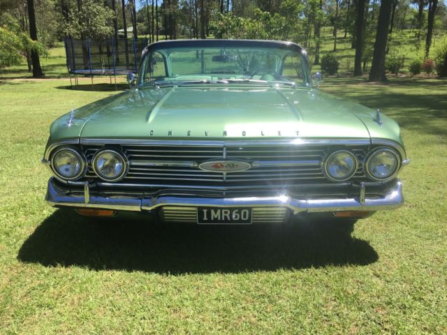 1960 Chevrolet Impala - photo 2