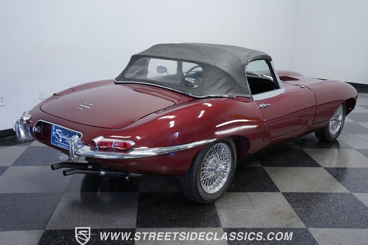 1967 Jaguar XK Series 1 Roadster - photo 11