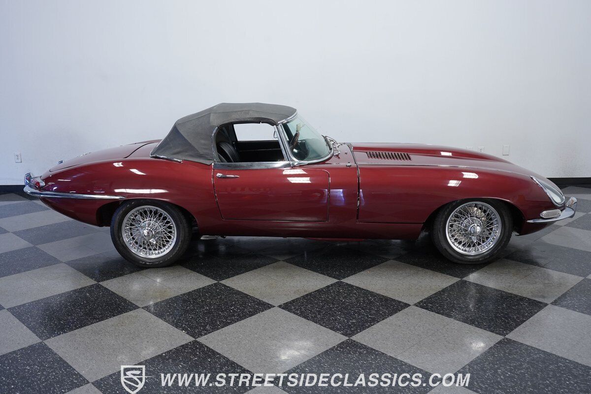1967 Jaguar XK Series 1 Roadster - photo 13