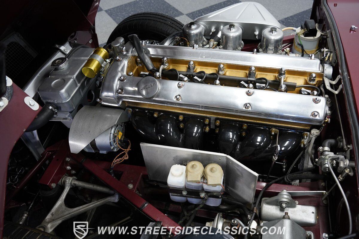 1967 Jaguar XK Series 1 Roadster - photo 4