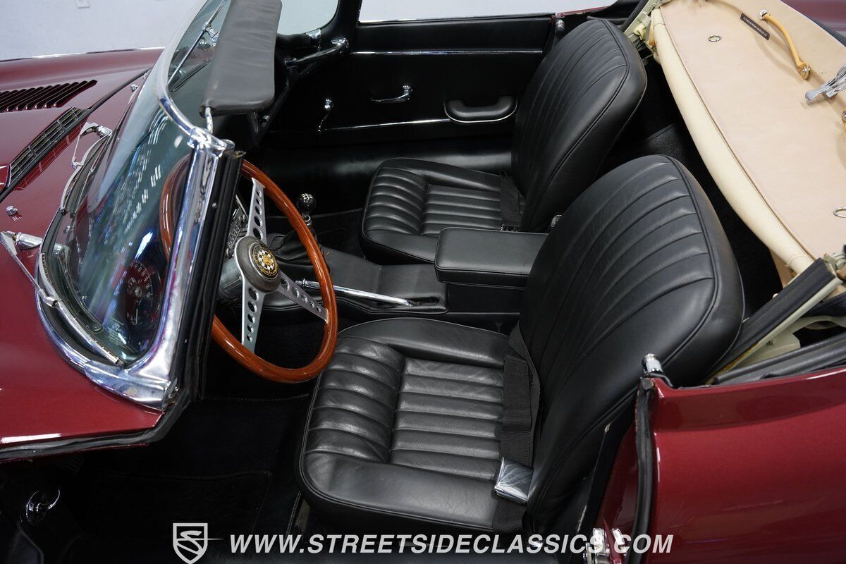 1967 Jaguar XK Series 1 Roadster - photo 5