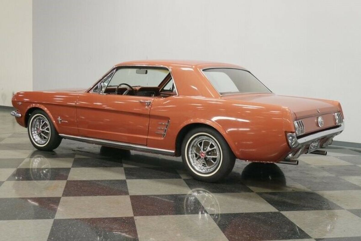 1966 Ford Mustang - photo 8