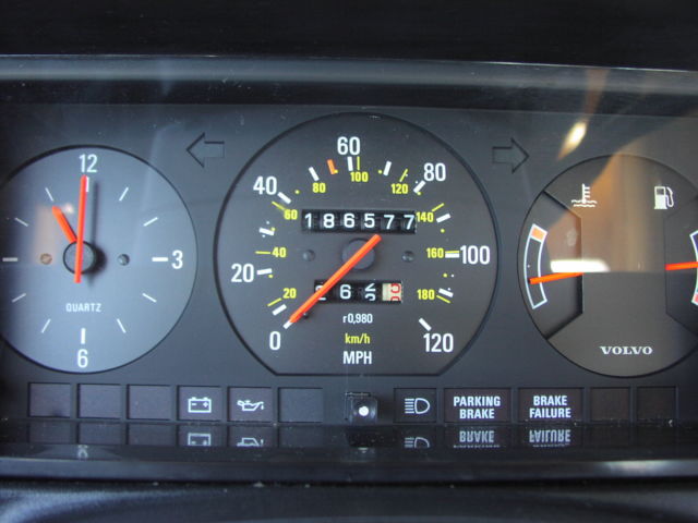1985 Volvo 240 DL - photo 3