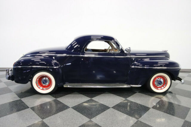 1941 DeSoto Business - photo 8