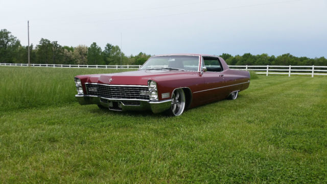 1967 Cadillac DeVille - photo 2