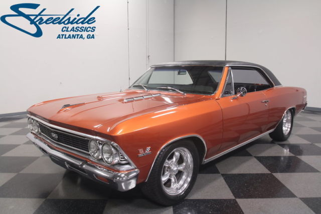 DIALED-IN CHEVELLE, 383/500HP STROKER V8, AUTO, X-PIPE DUALS, 4 DISC BRAKES!! 1966 Chevrolet Chevelle