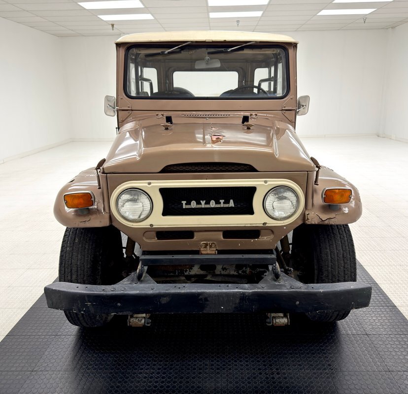 1973 Toyota Land Cruiser FJ40 - photo 8
