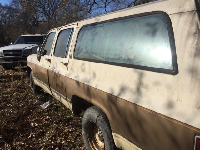 1989 GMC Suburban SLT - photo 2