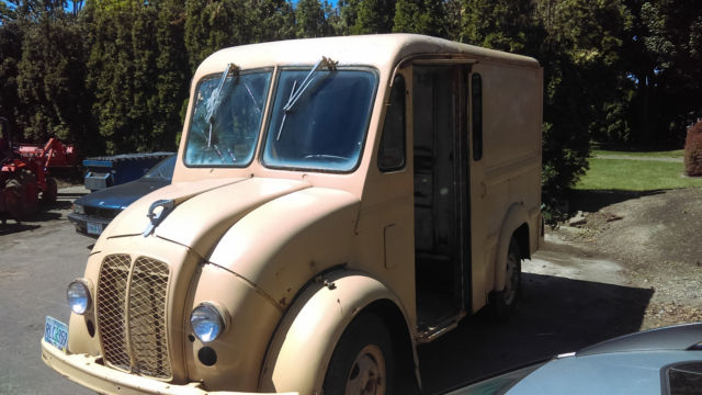 1972 Other Makes Divco 300D