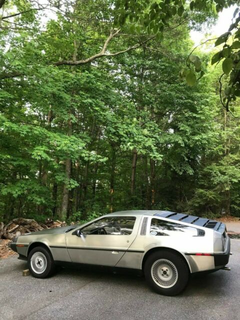 1982 DeLorean DMC12 - photo 2