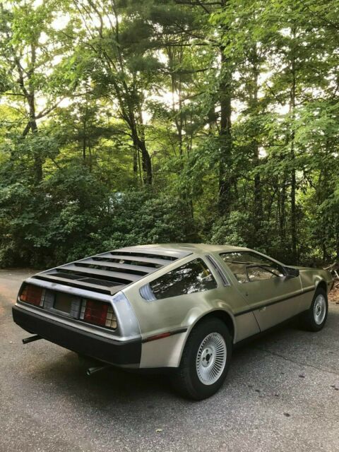 1982 DeLorean DMC12 - photo 4