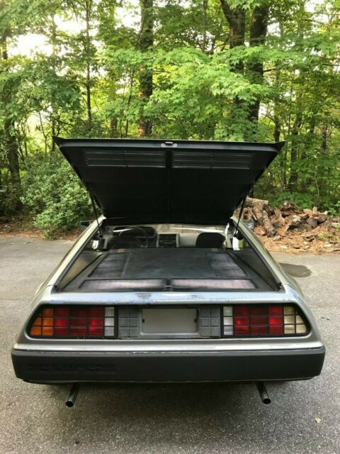 1982 DeLorean DMC12 - photo 8