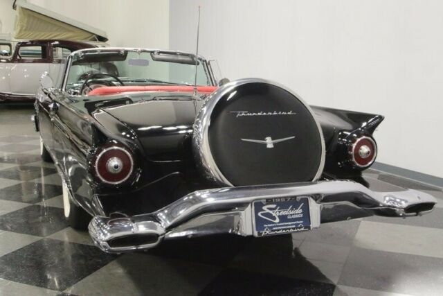 1957 Ford Thunderbird -- - photo 11