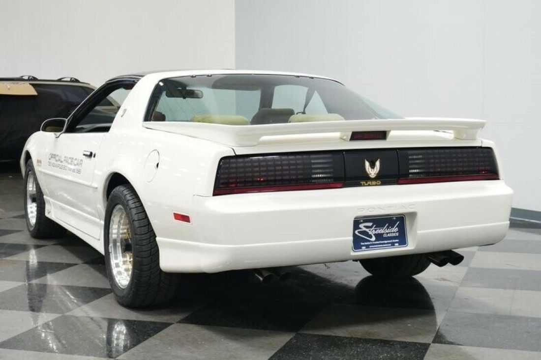 1989 Pontiac Firebird Trans Am Festival Car - photo 11