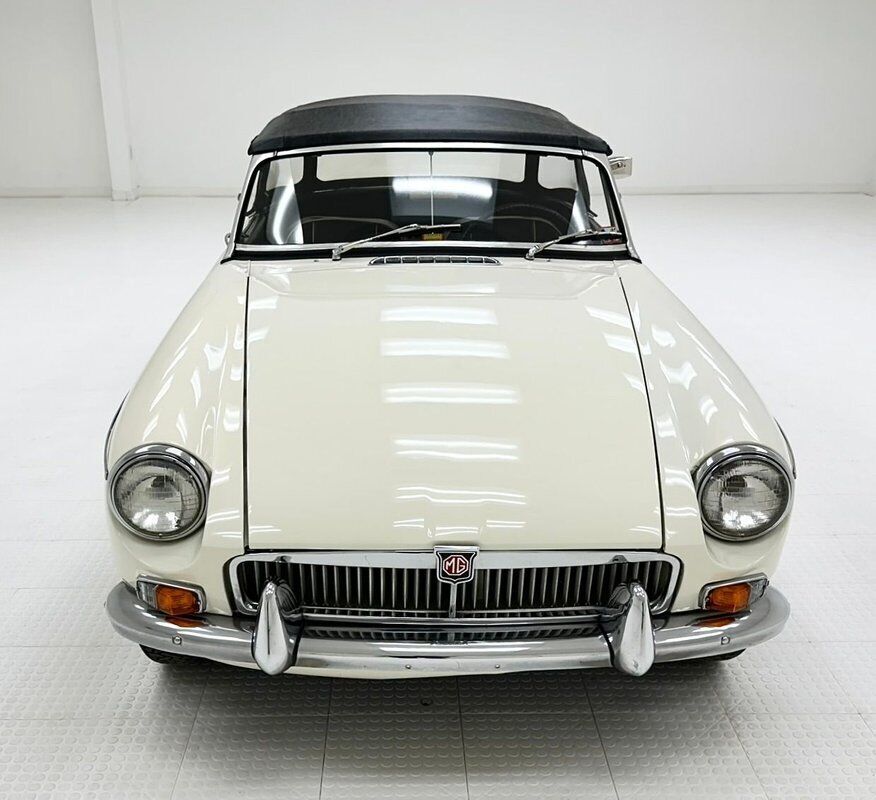 1967 MG MGB Roadster - photo 11