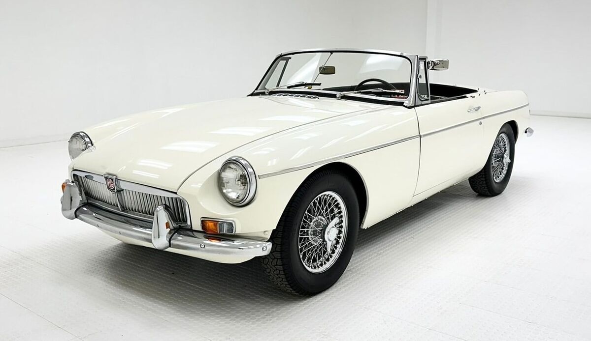 1967 MG MGB Roadster - photo 2