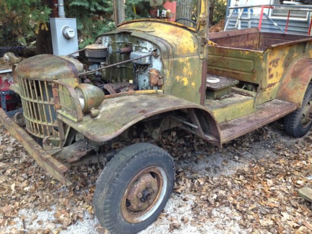 1941 Dodge Power Wagon - photo 2