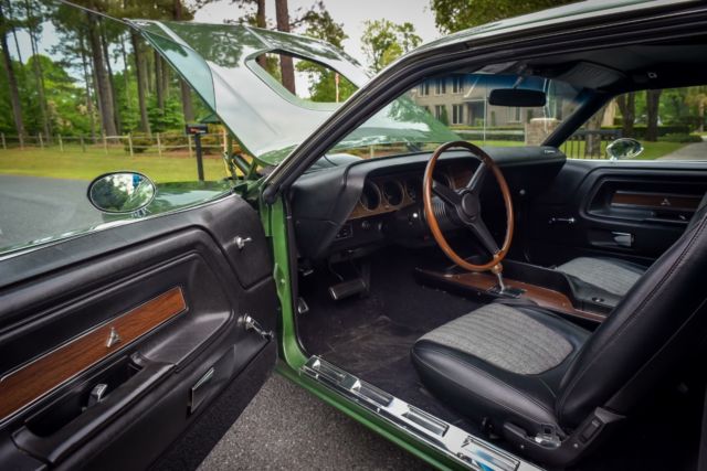 1970 Dodge Challenger R/T - photo 9