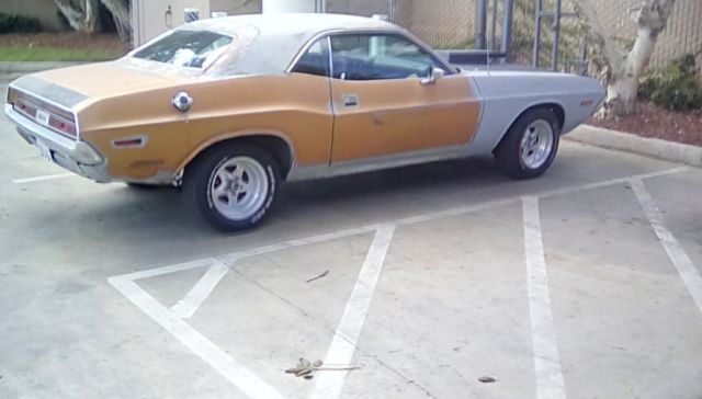 1970 Dodge Challenger - photo 2