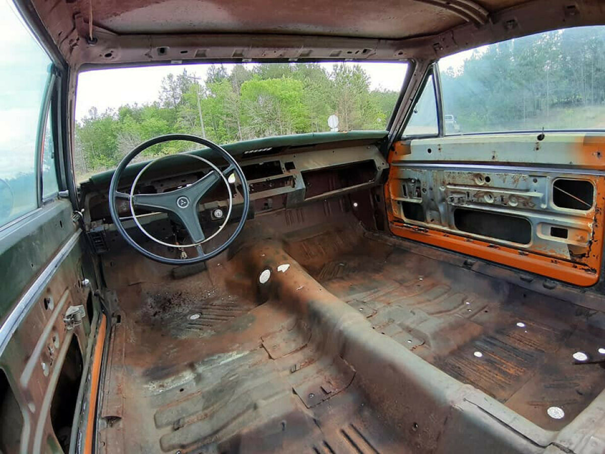 1968 Dodge Charger - photo 12