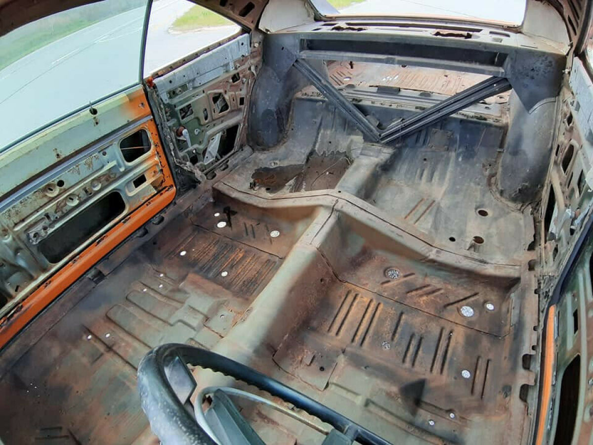 1968 Dodge Charger - photo 13