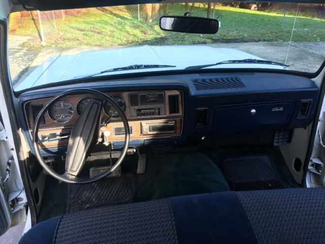 1981 Dodge Other Pickups Crew Cab 4 Dr - photo 9