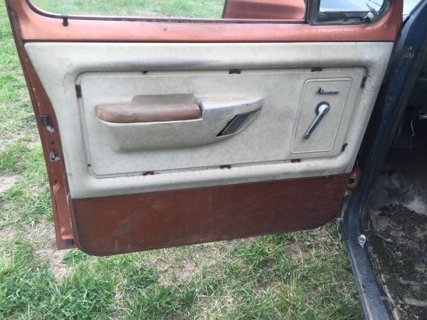 1972 Dodge D200 - photo 6