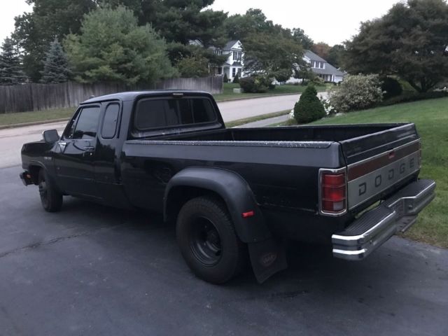 1992 Dodge Ram 3500 - photo 2