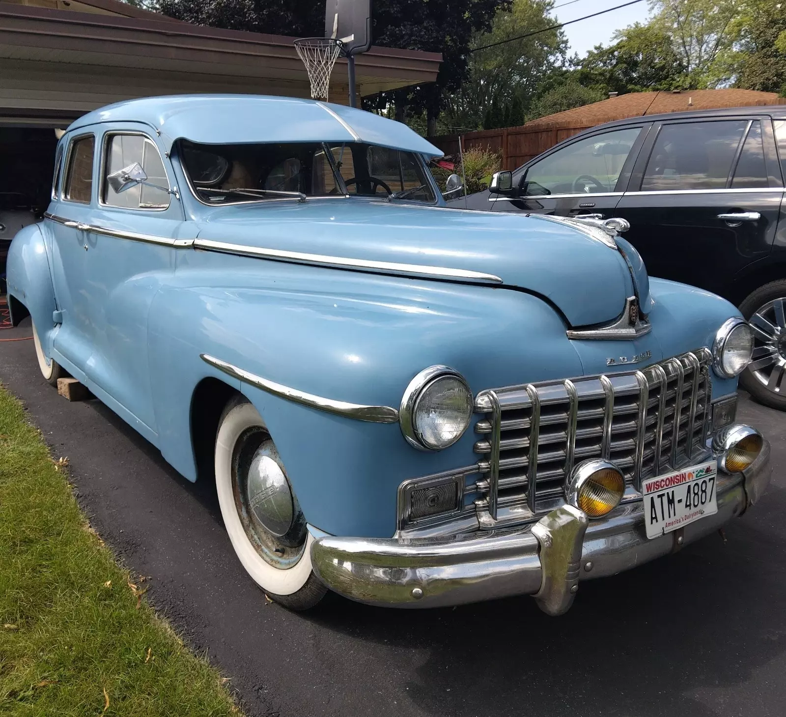 Dodge D 24 Sedan Custom 1946 Dodge D24 Fluid Drive