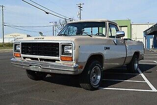 1985 Dodge Other Pickups - photo 2