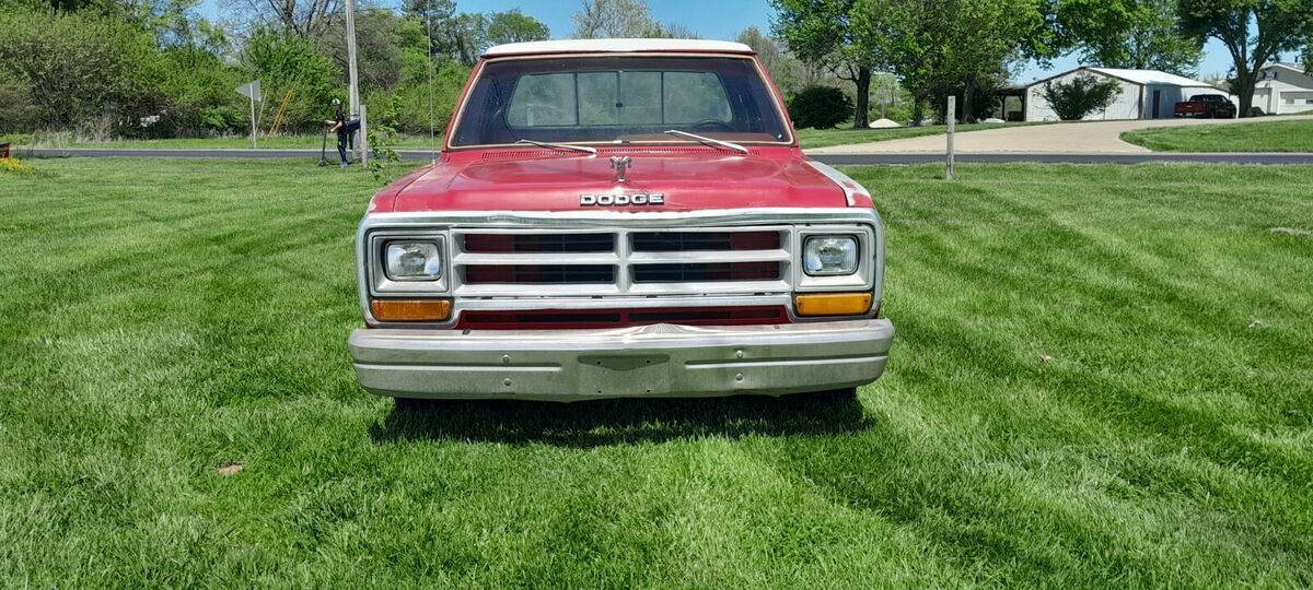 1987 Dodge Other Pickups D150 SHORT BED COOL COLLECTOR PICKUP TRUCK - photo 2