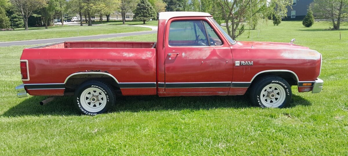 1987 Dodge Other Pickups D150 SHORT BED COOL COLLECTOR PICKUP TRUCK - photo 4