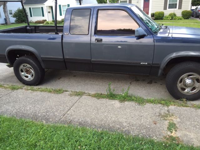 Dodge Dakota 4x4 truck 1994 154K Miles 1994 Dodge Dakota