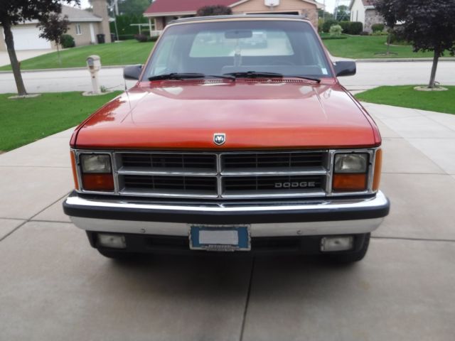 1989 Dodge Dakota Convertible - photo 3