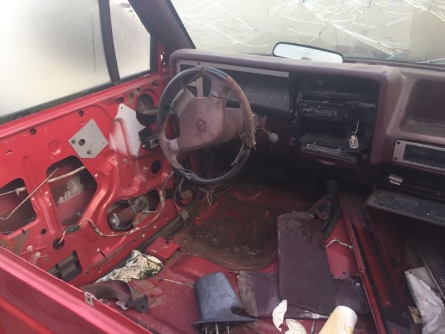 1989 Dodge Dakota 4x4 - photo 12