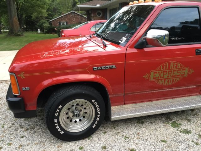 1990 Dodge Dakota Lil Red Express - photo 4